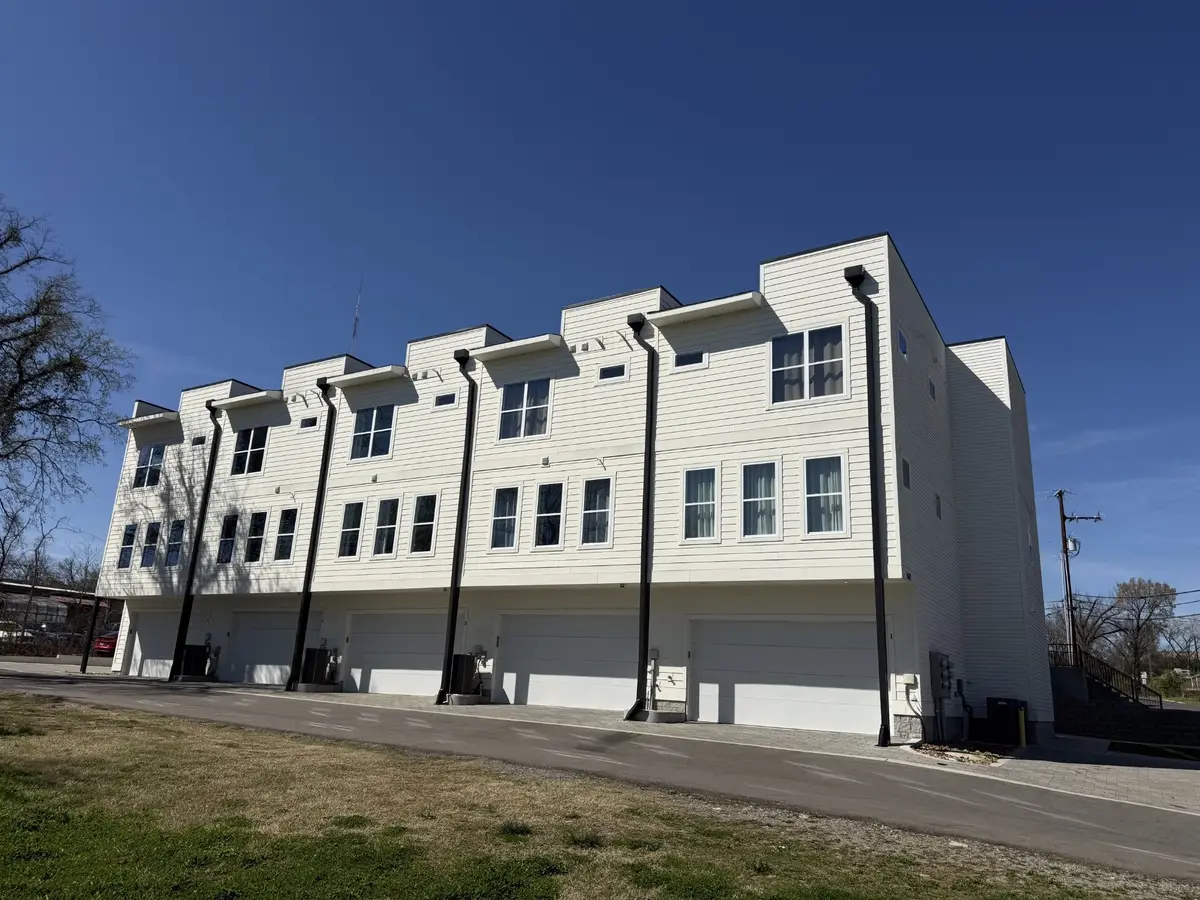 5621 Lenox Ave #2, Nashville, TN 37209 - #1