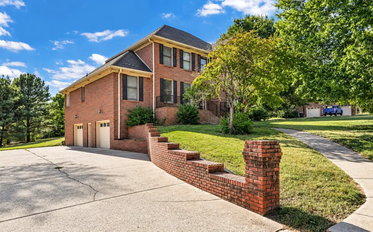 4810 Saint Andrew Ct, Clarksville, TN 37043 - #1
