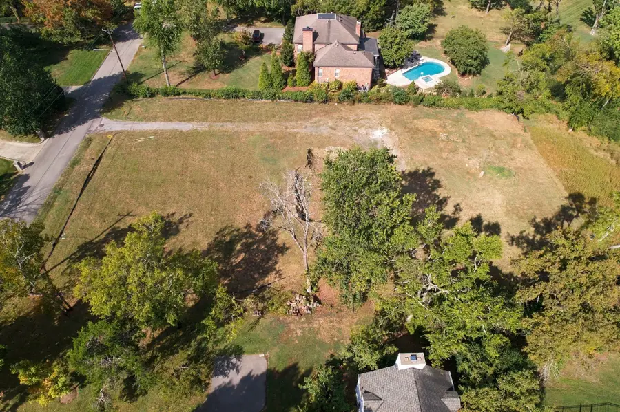 2114 Hampton Ave, Nashville, TN 37215 - #3