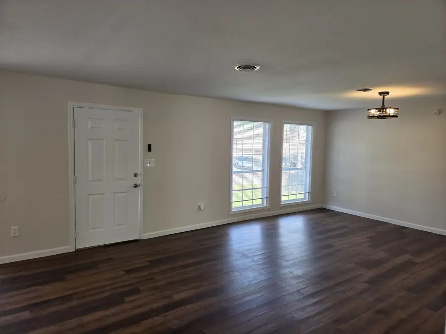 745 Church St Se, Cleveland, TN 37311 - #2