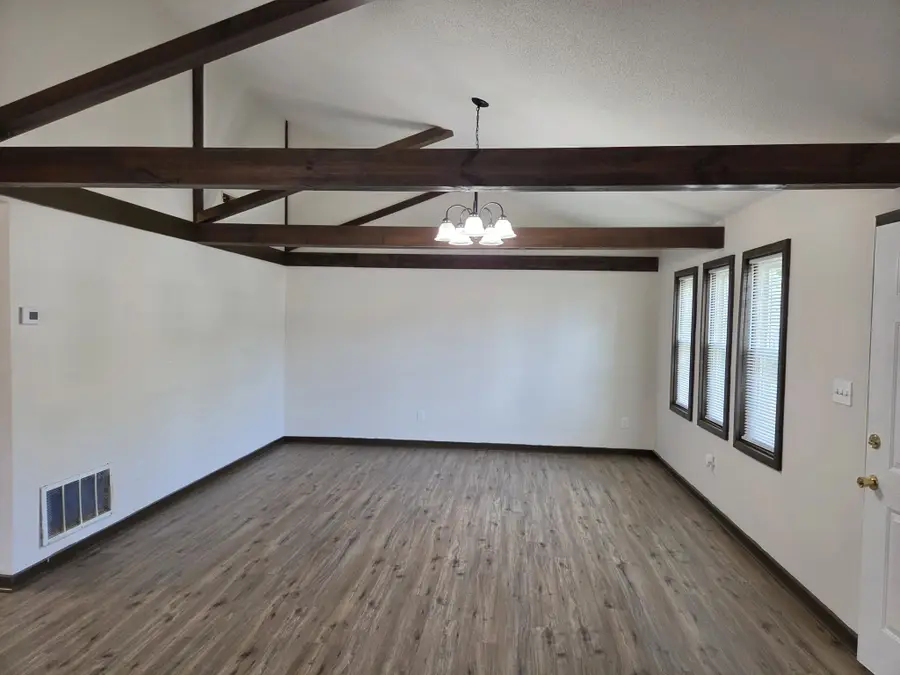 755 Church St Se, Cleveland, TN 37311 - #2