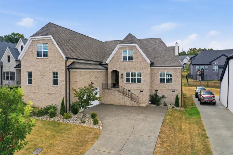2037 Bocage Cir, Nolensville, TN 37135 - #2