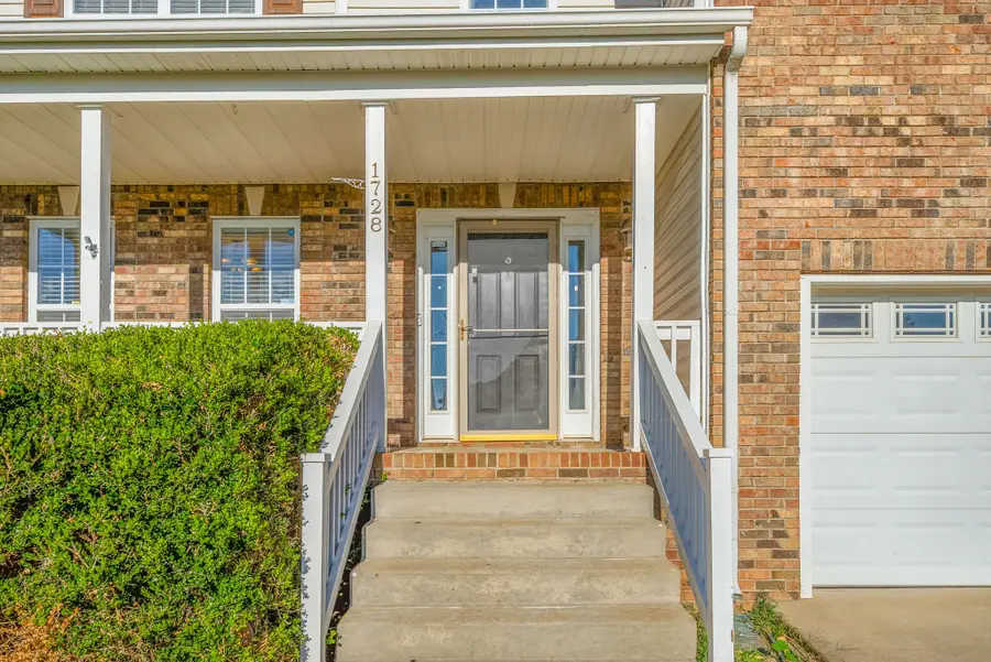 1728 Flagstone Dr, Clarksville, TN 37042 - #3