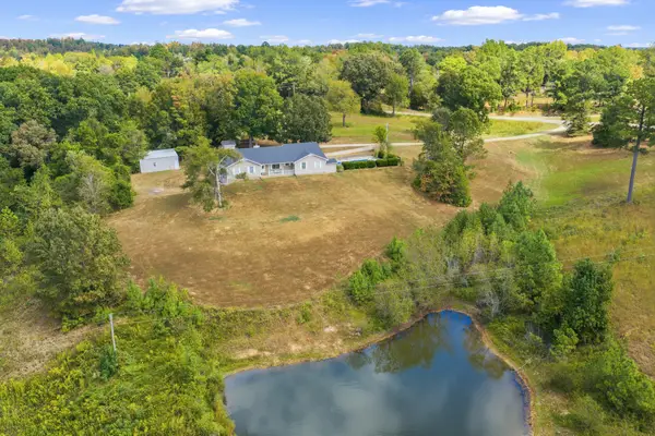 370 Vet Conder Rd, Parsons, TN 38363