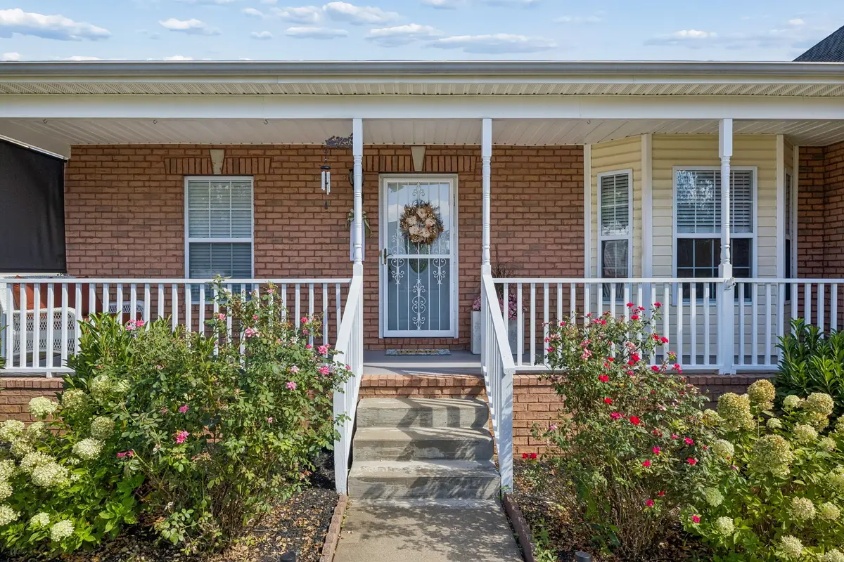 3300 Sunny Slope Dr, Clarksville, TN 37043 - #1