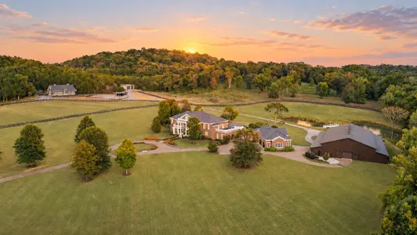 4008 Carters Creek Pike, Franklin, TN 37064