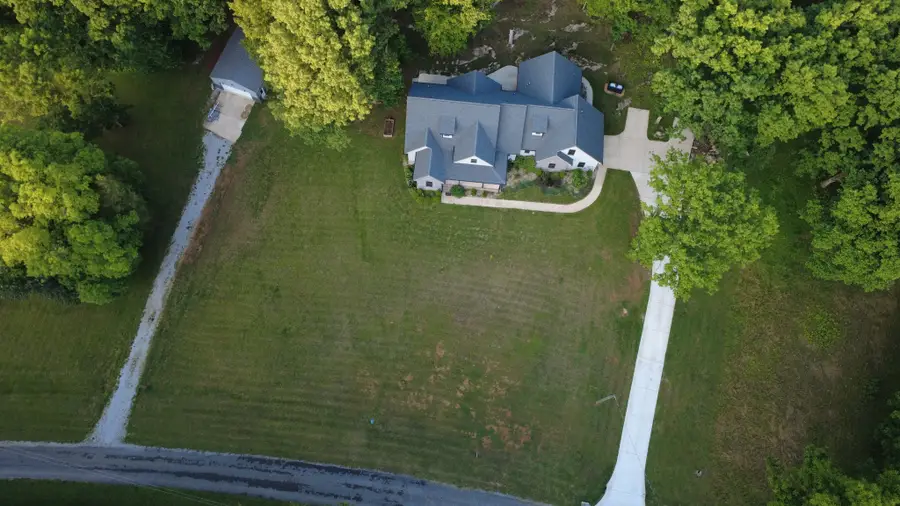 765 Scenic Cir, Pulaski, TN 38478 - #2