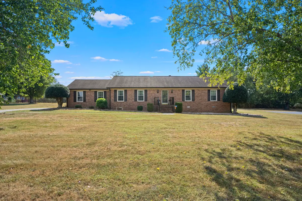 100 Cardinal Hill Rd, Shelbyville, TN 37160 - #1