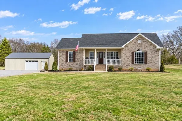 5730 Lakeview Rd, Springfield, TN 37172