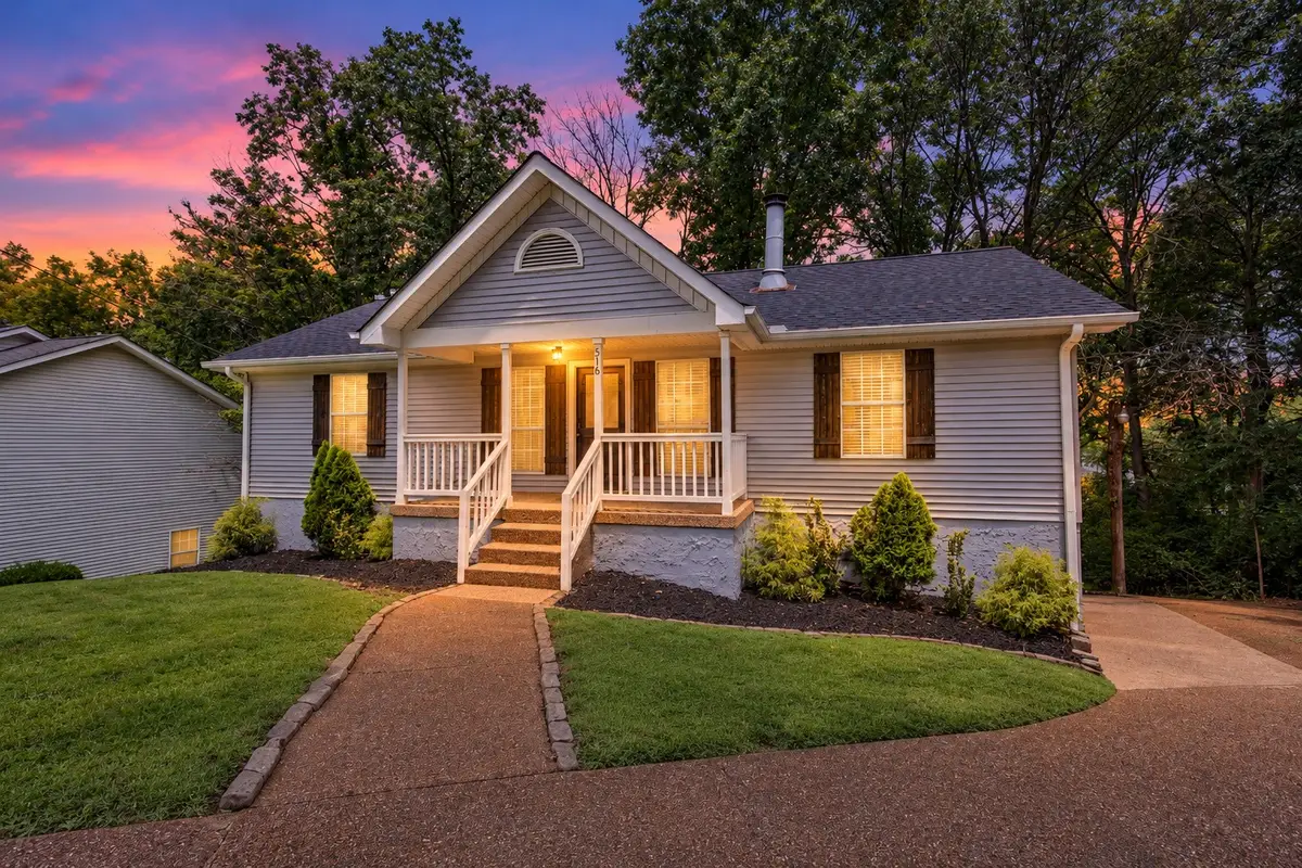 516 Ashlawn Cir, Nashville, TN 37211 - #1