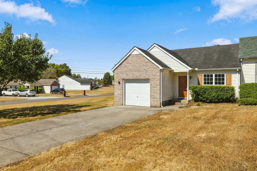 618 Dellwood Dr, Smyrna, TN 37167 - #2