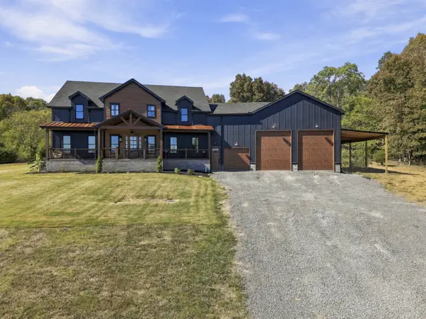 719 Trammel Ln, Lebanon, TN 37090