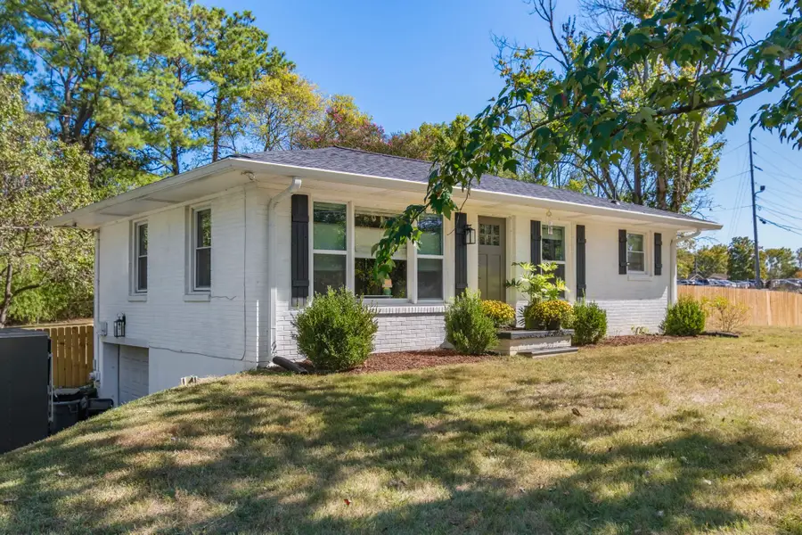 145 Elizabeth St, Ashland City, TN 37015 - #3