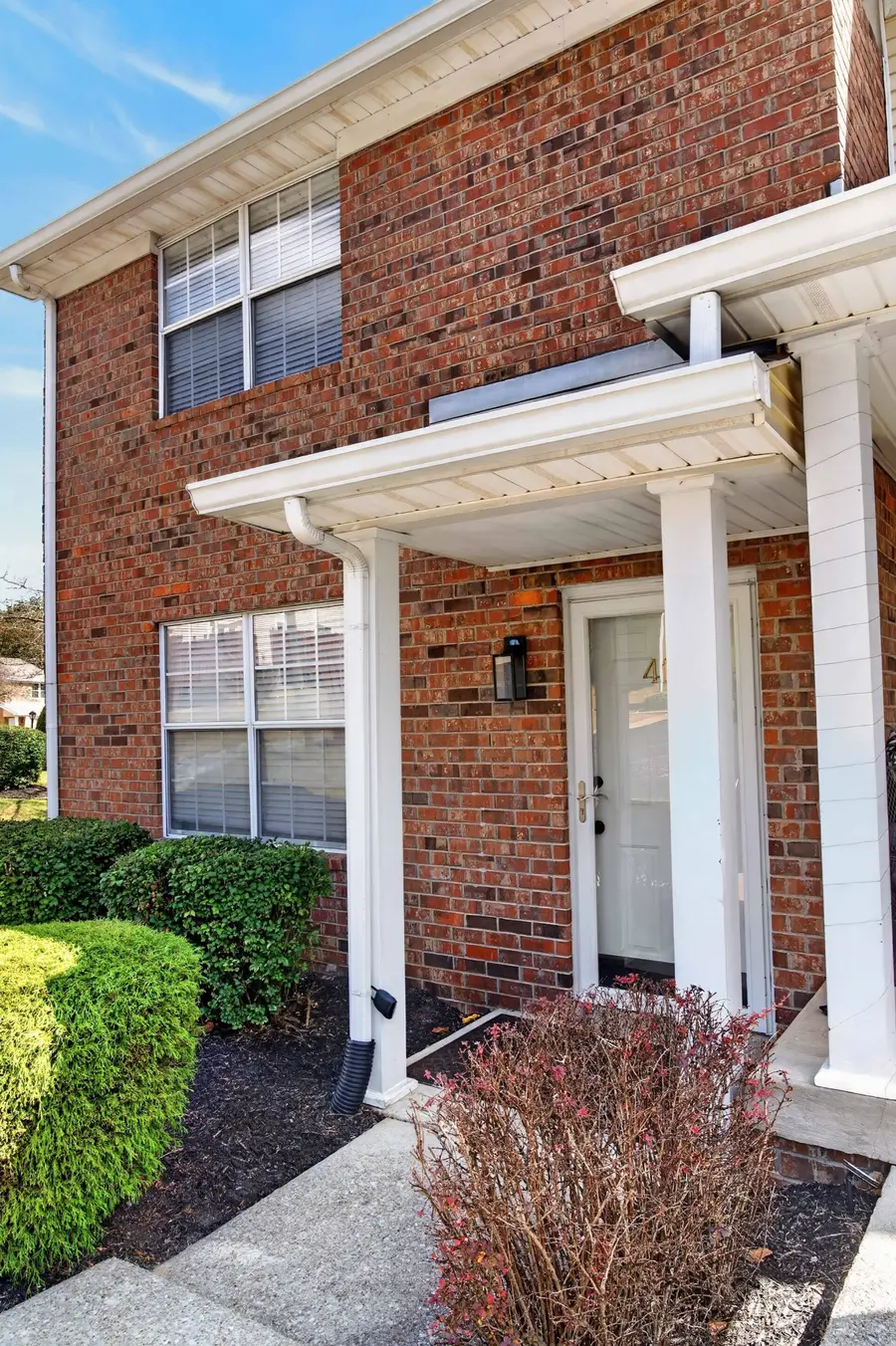 413 S Timber Dr, Nashville, TN 37214 - #3