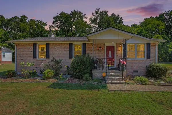 806 Hughes St, Spring Hill, TN 37174