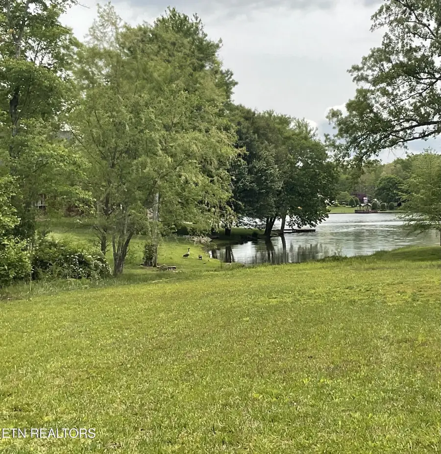 390 Deer Creek Drive, Crossville, TN 38571 - #2