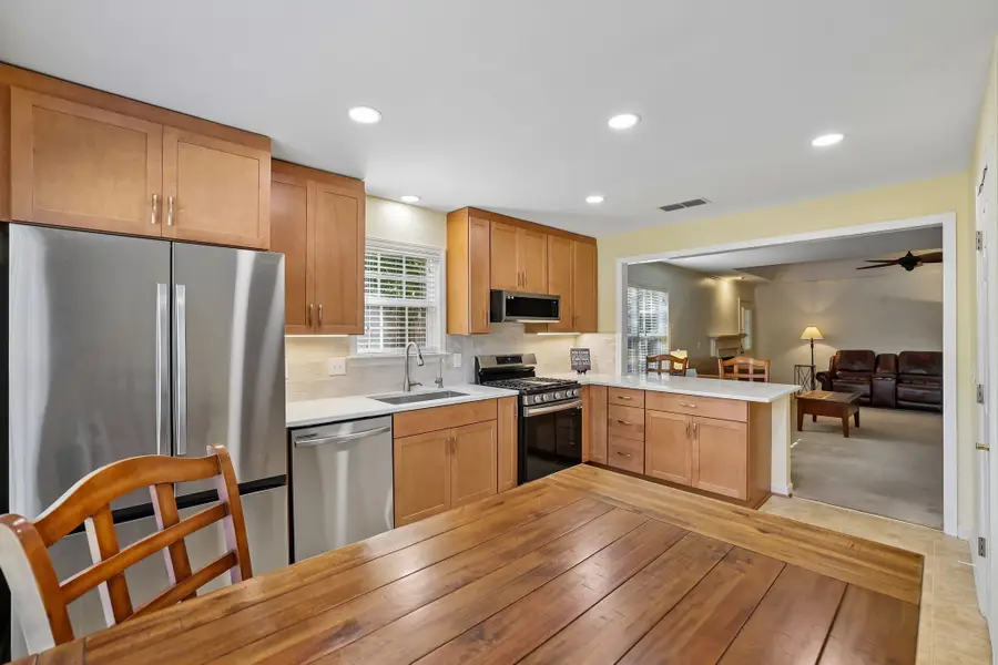 528 Village Green Cir, Murfreesboro, TN 37128 - #2