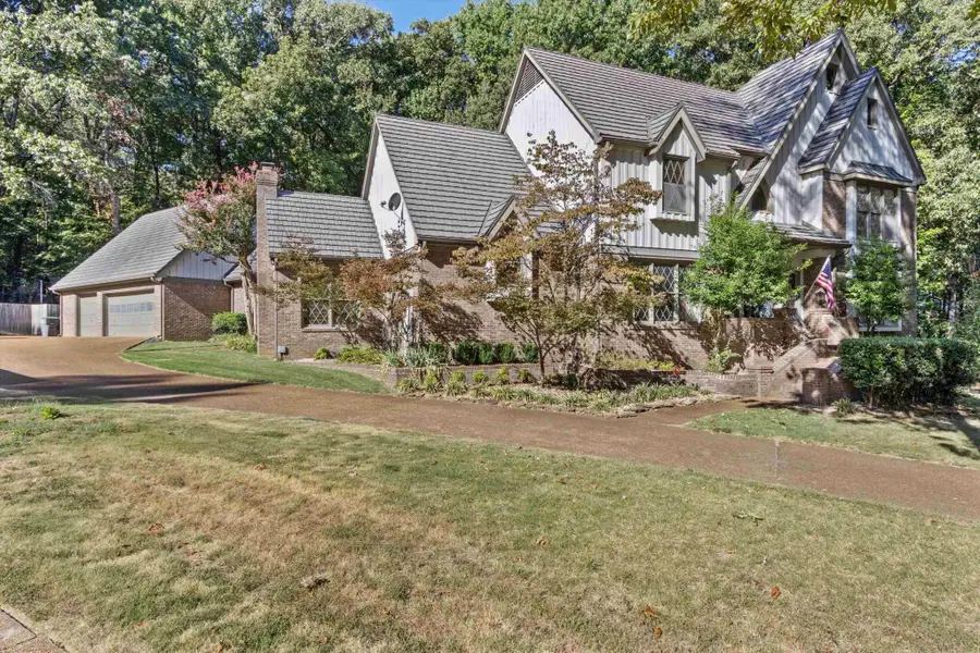 7813 Woodlark Cv, Cordova, TN 38016 - #2
