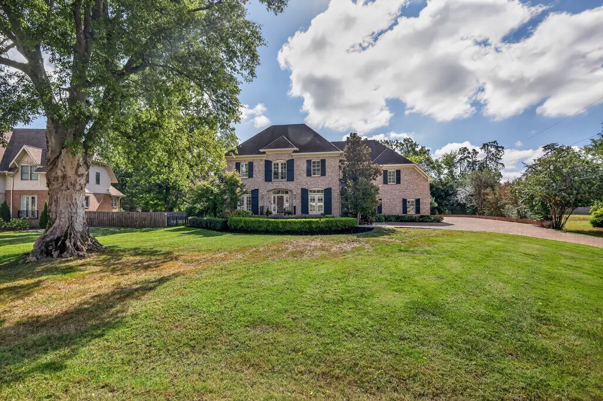 6003 Cargile Rd, Nashville, TN 37205 - #1