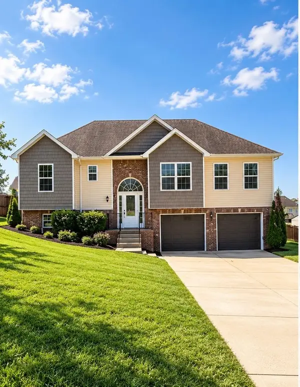 2204 Allen Griffey Rd, Clarksville, TN 37042