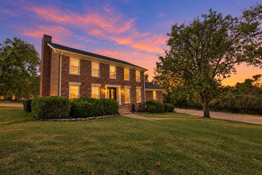 260 Anderson Ln, Hendersonville, TN 37075 - #2