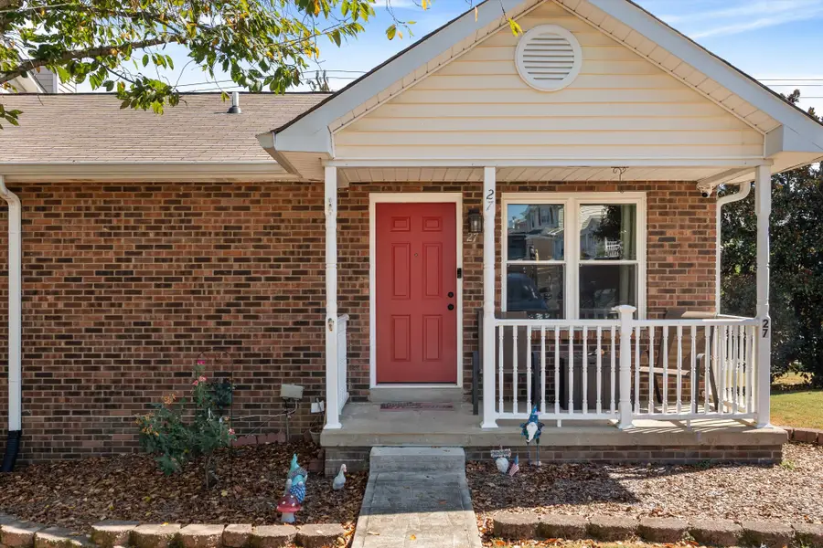 27 Rolling Meadows Dr, Goodlettsville, TN 37072 - #2