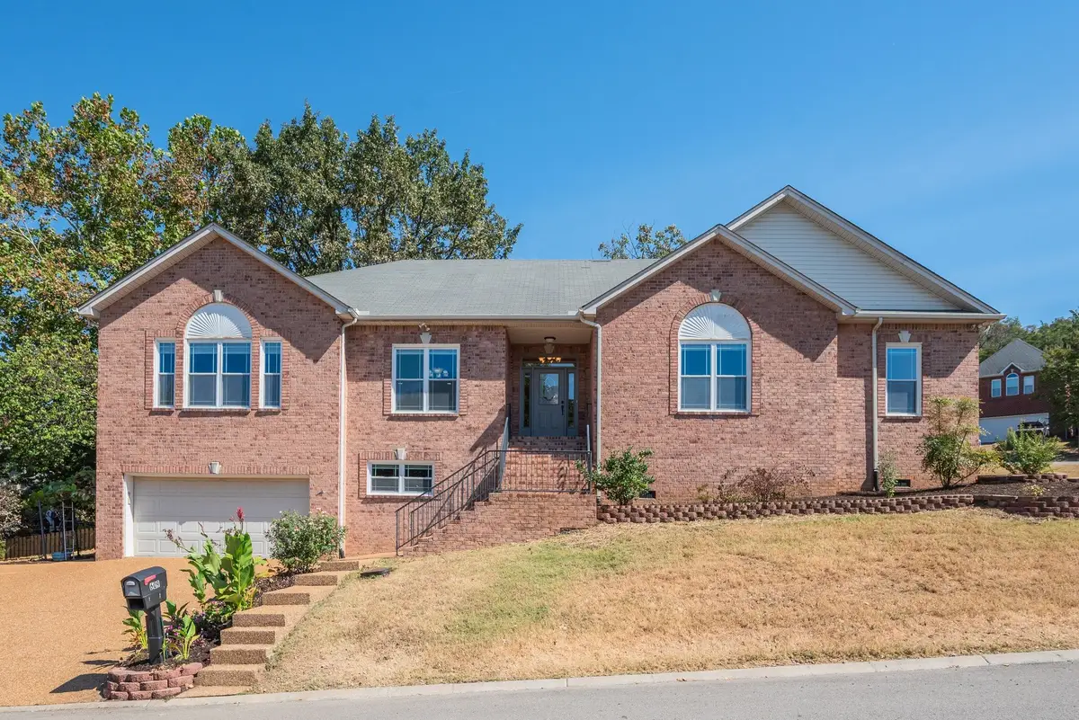 301 Williams Ct, Nashville, TN 37209 - #1
