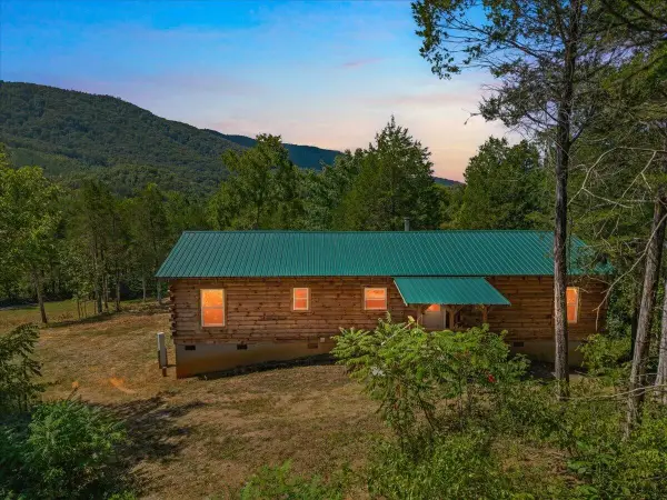 239 County Road 468, Englewood, TN 37329