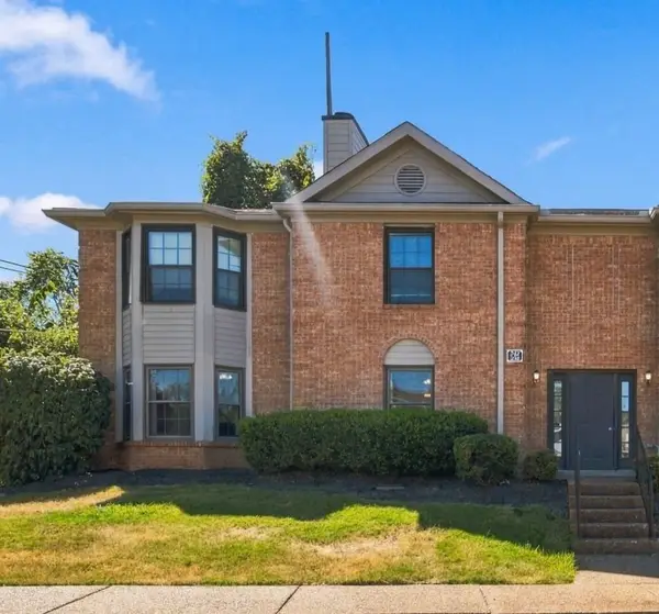 238 Ellington Pl, Madison, TN 37115