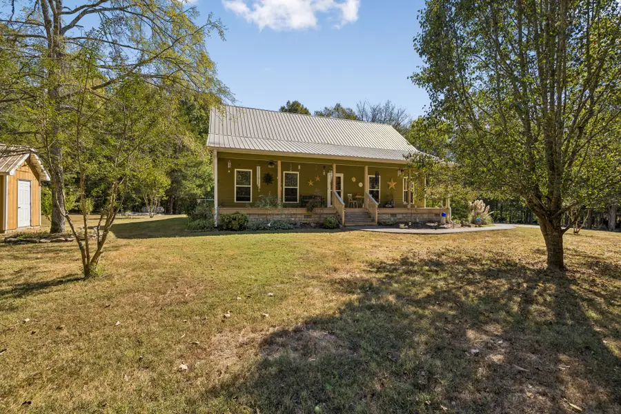1421 Milltown Rd, Lewisburg, TN 37091 - #2