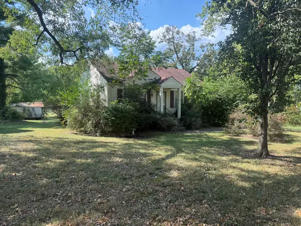 911 Craig St, Gallatin, TN 37066