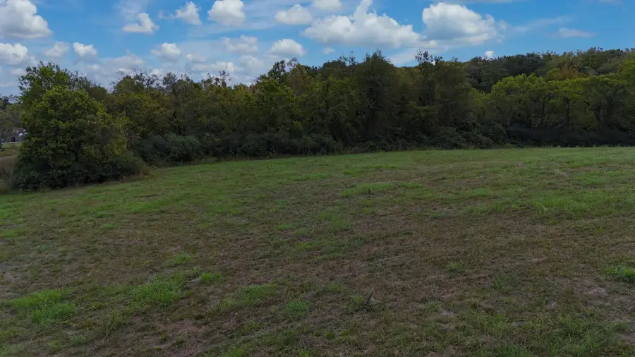 2403 Steve Dr, Columbia, TN 38401 - #3