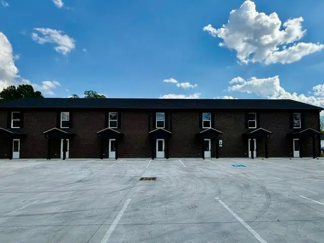 710 Sw Atlantic St #A2, Tullahoma, TN 37388 - #1