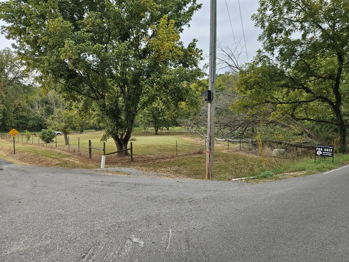 5570 Jr Jones Rd, Cedar Hill, TN 37032 - #1