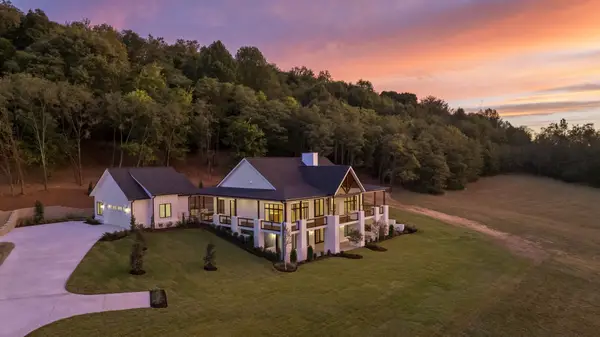 1907 Sedberry Rd, Thompsons Station, TN 37179