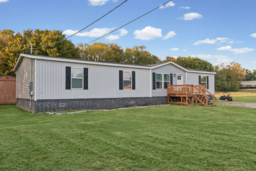 611 Crenshaw St, Humboldt, TN 38343 - #3
