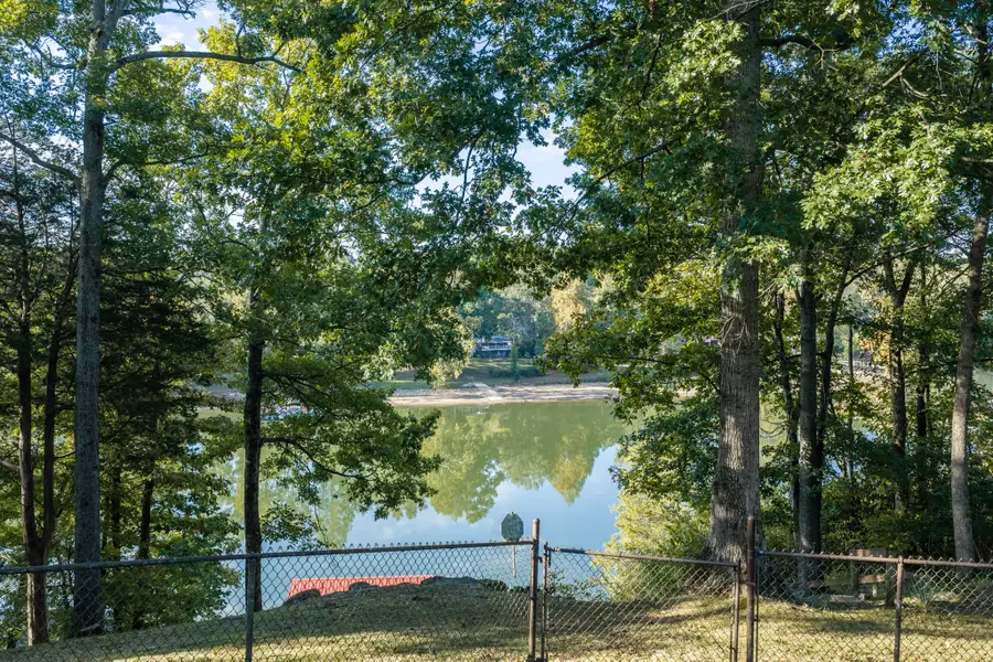 142 Rayahs Way, Quebeck, TN 38579 - #2