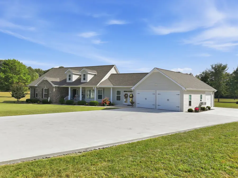 168 Lancaster St, Hillsboro, TN 37342 - #3