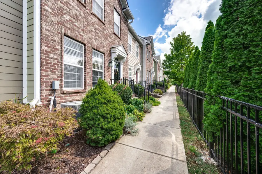 3104 Fyffe Ln, Nashville, TN 37211 - #3