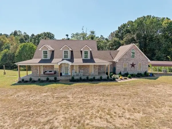389 Ben Albert Rd, Cottontown, TN 37048 - #3
