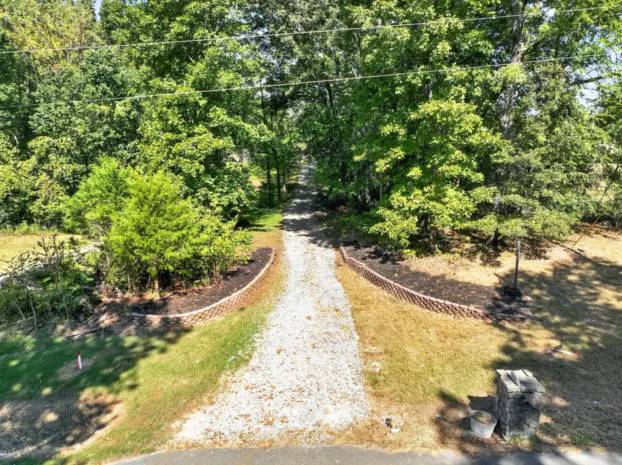 2137 Burford Rd, Lebanon, TN 37087 - #2