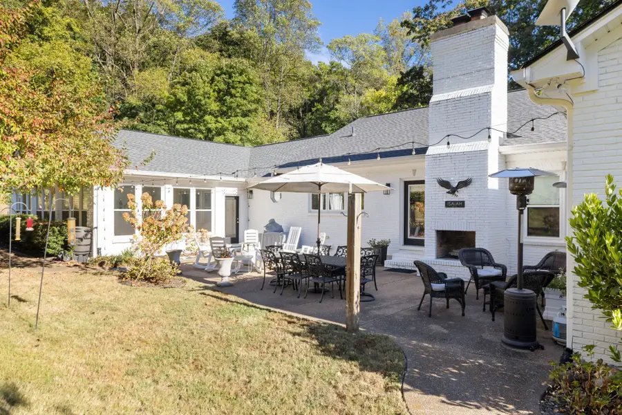 1395 Roy Sellers Rd, Columbia, TN 38401 - #3
