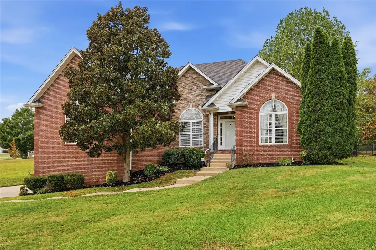 4006 Pilgrim Trl, Greenbrier, TN 37073 - #1