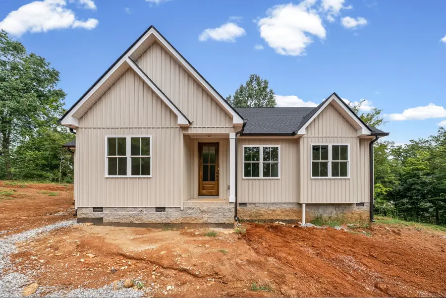 202 Wallace St, Cumberland City, TN 37050 - #2