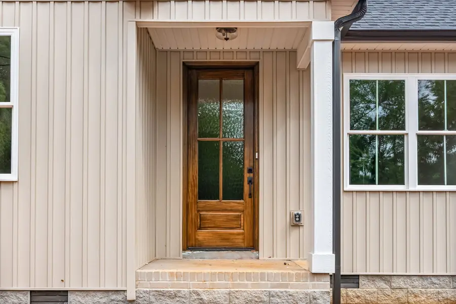 202 Wallace St, Cumberland City, TN 37050 - #3