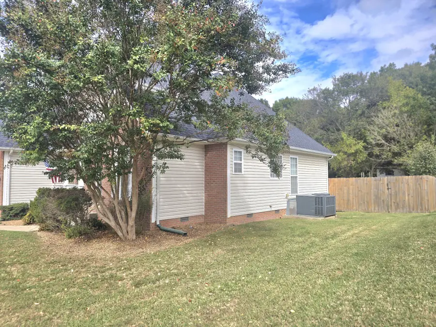 4413 Taylor Hall Ln, Adams, TN 37010 - #3