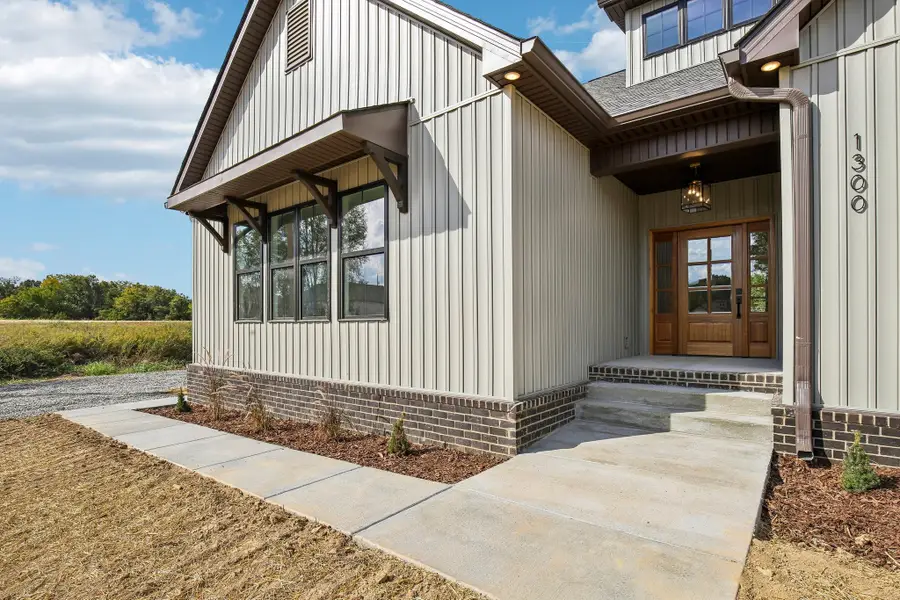 1300 Vickie Ln, Portland, TN 37148 - #3