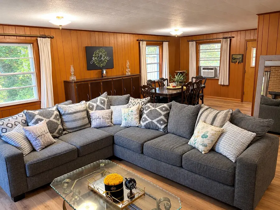 123 Cooper Rd, Vonore, TN 37885 - #2