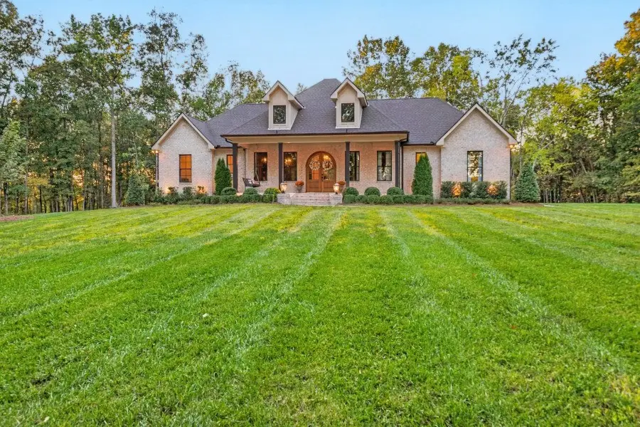 566 Ben Green Rd, Lebanon, TN 37090 - #1