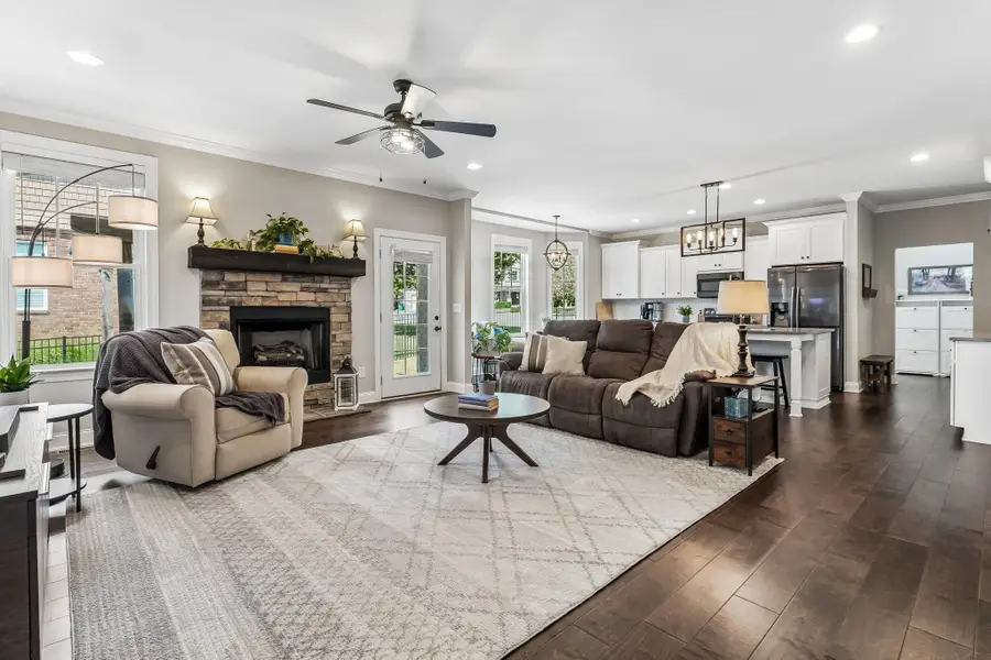 1359 Round Hill Ln, Spring Hill, TN 37174 - #2